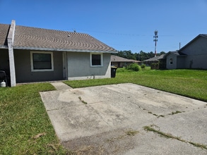 Building Photo - 1015 Harden Ct