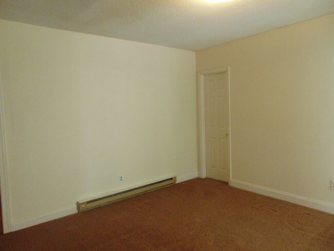Building Photo - 4025 Baldwin Rd