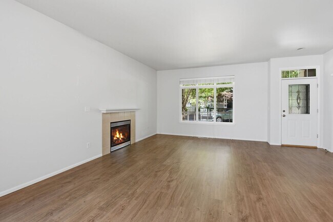Foto del edificio - 4bd/2.5ba Renton Home