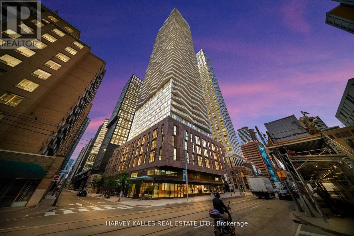 Primary Photo - 100 Dalhousie St