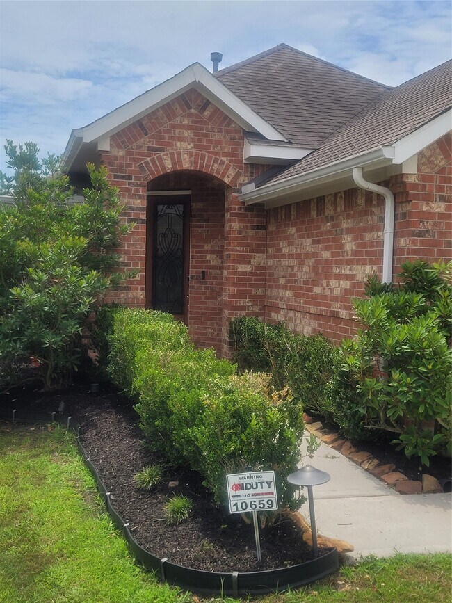 Building Photo - 10659 Dolce Ln