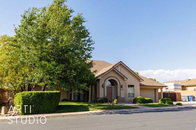 Foto del edificio - 4 Bedroom. 2/5 Bathroom Home in Meadow Val...