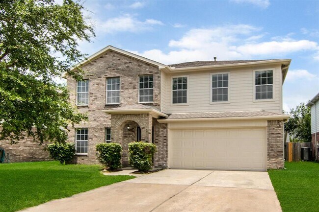 Building Photo - 5339 Aloe Ave