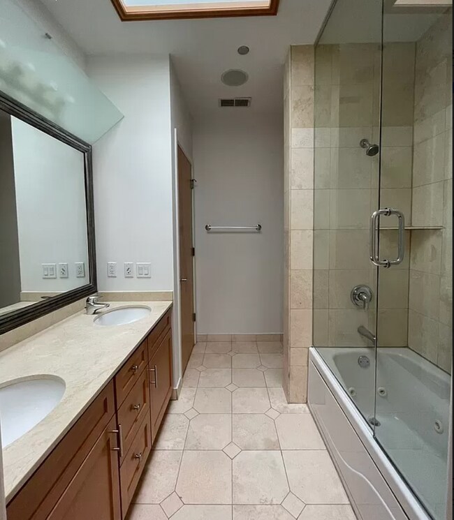 Foto del edificio - 2700 N Halsted St