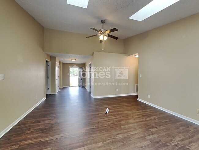 Building Photo - 1418 Fall Ridge Drive