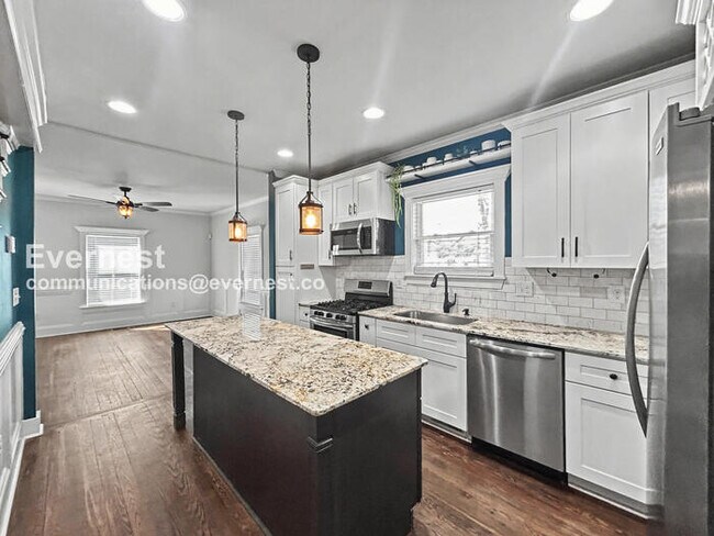 Foto del edificio - 1845 Vesta Ave