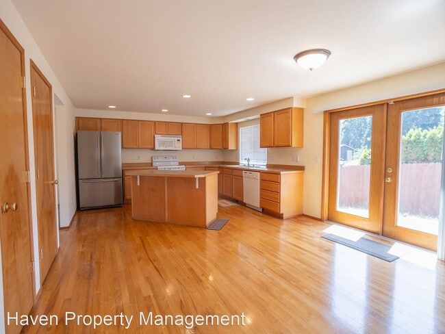 Building Photo - 4 br, 3 bath House - 3445 S 382nd St