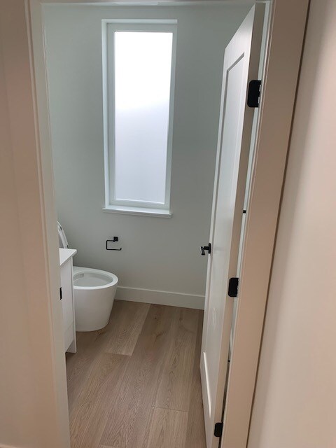 Photo du bâtiment - 12585 104A Av