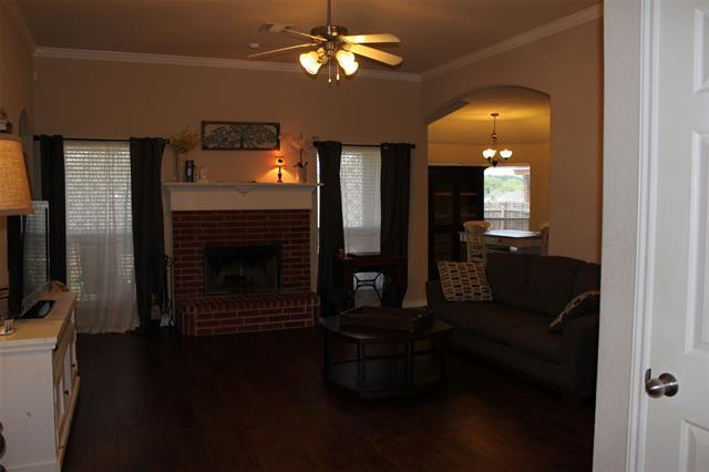 Building Photo - 139 Overland Tr
