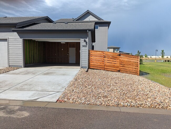 Building Photo - BRAND NEW HOME FOR RENT IN TIMNATH TRAILSI...