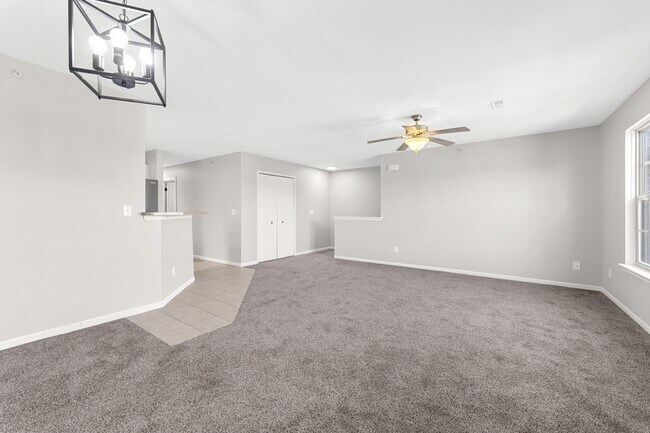 Building Photo - 300 Taddeo Dr