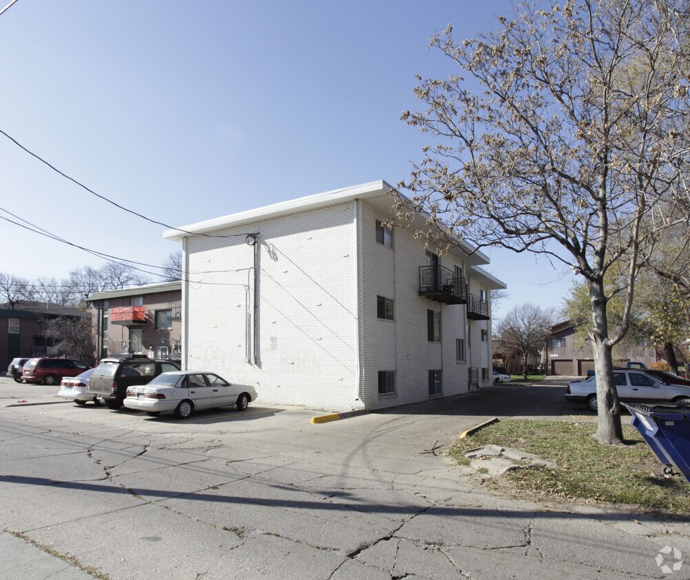 Building Photo - 620 S 20th St