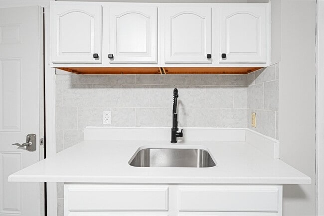 Foto del edificio - 168 Lunenburg St