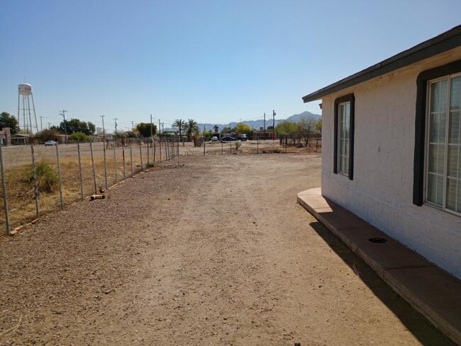Foto del edificio - 2 bedroom in Eloy AZ 85131