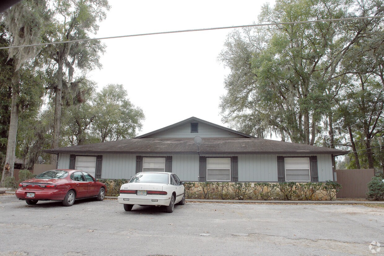Primary Photo - 1770 SE 40th Street Rd