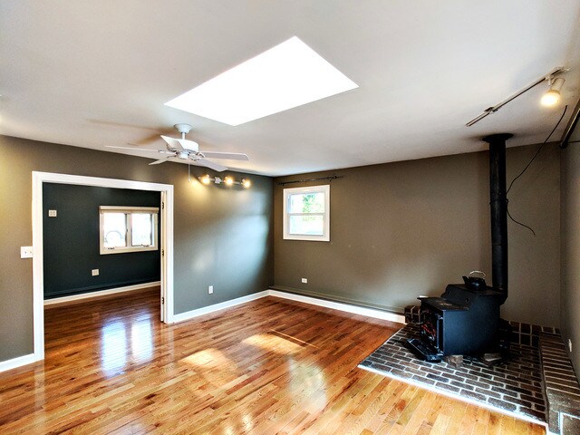 Building Photo - 8412 River Way