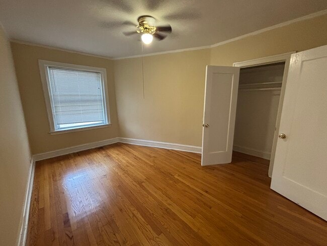 Foto del edificio - 2757 W Arthur Ave