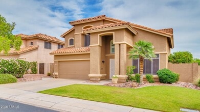 Building Photo - 10045 E Redfield Dr