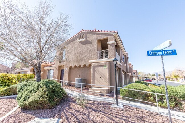 Foto del edificio - Available! 2 Bedroom Townhome inside Pacif...