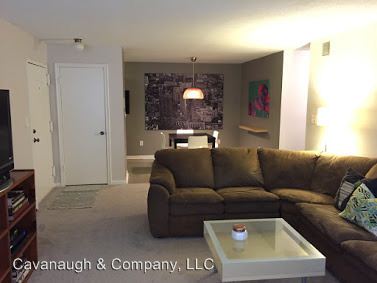 Foto del edificio - 84 Woodland Dr
