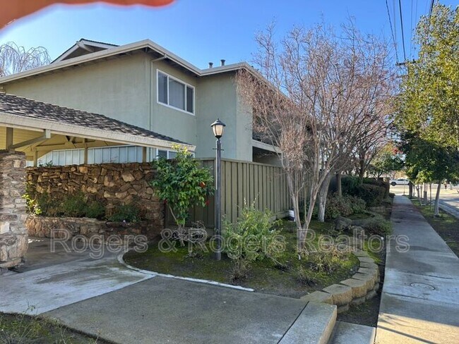 Foto del edificio - 3592 Payne Ave