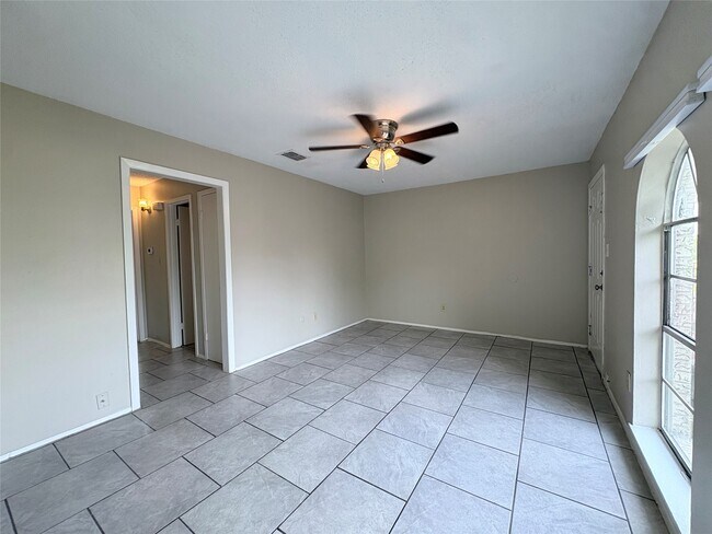 Foto del edificio - 3021 Sycamore Ave