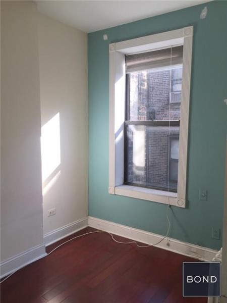 Foto del edificio - 226 E 26th St