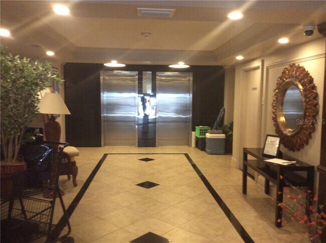 Foto del edificio - 33 S Gulfstream Ave