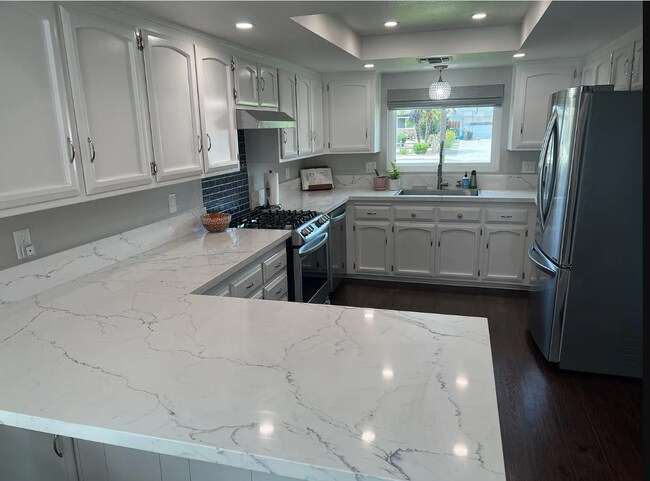 Building Photo - 821 Bolen Dr