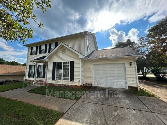 Foto del edificio - 600 Summerwalk Rd