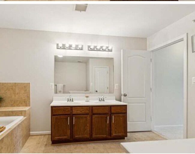 Foto del edificio - 11114 Wortham Crest Cir