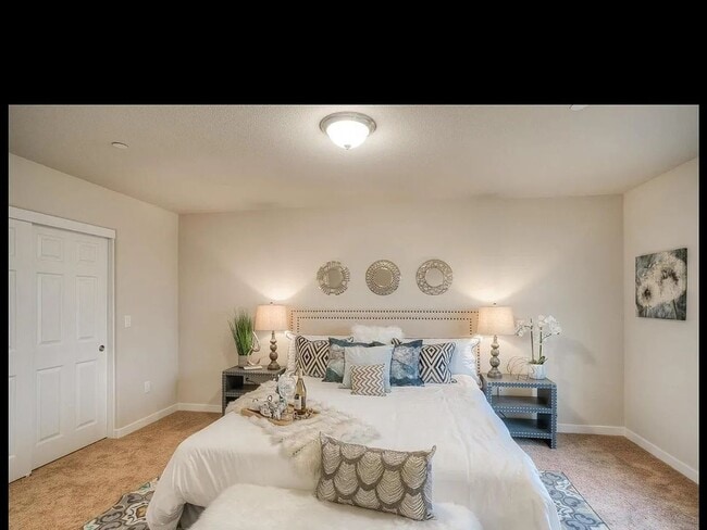 Foto del edificio - 1058 Heritage Way