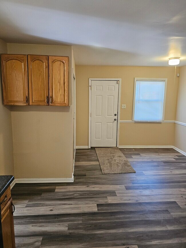 Foto del edificio - 3448 N Hawthorne Ln