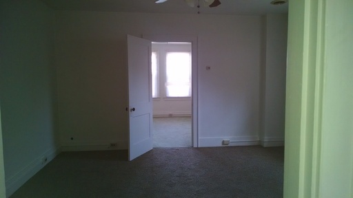 Building Photo - 1337 Island Ave