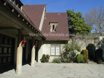 NA - 2027 Laughlin Park Dr