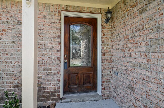 Foto del edificio - 14315 Branchwater Ln