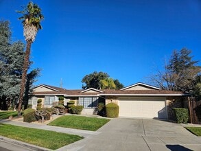 Building Photo - 1014 Twin Brook Dr