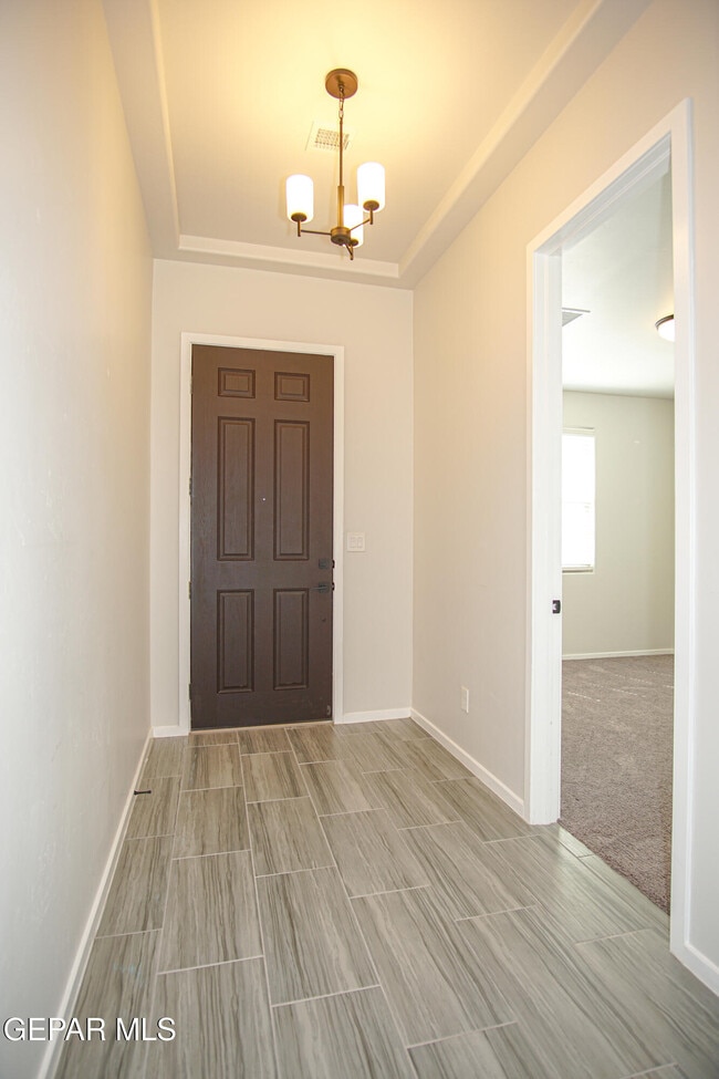 Foto del edificio - 12993 Tryne Way