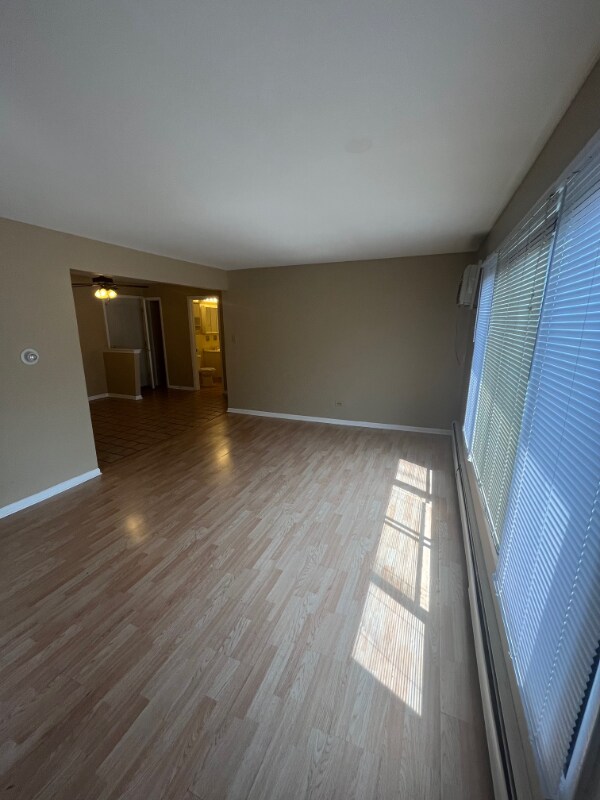 Building Photo - 9826 Sayre Ave
