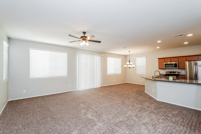 Building Photo - 5350 Panaca Spring St