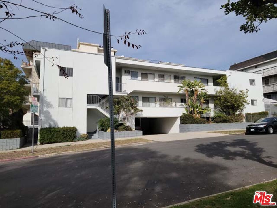 Foto principal - 1850 Thayer Ave