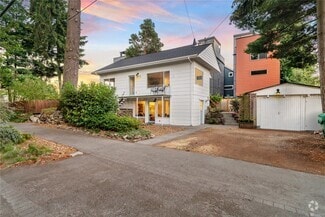 Building Photo - 1511 N 100th St