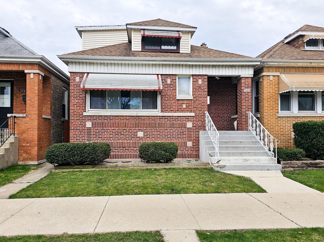 Foto principal - 3725 W 60th St