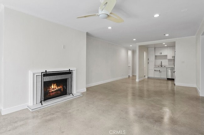 Building Photo - 200 McNeil Ln