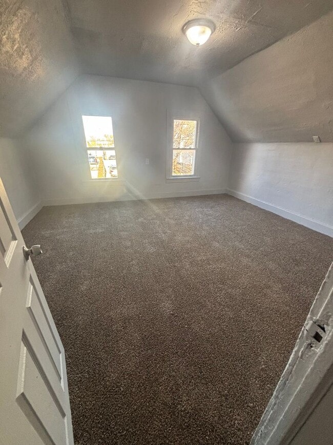 Foto del edificio - 3147 W 54th St