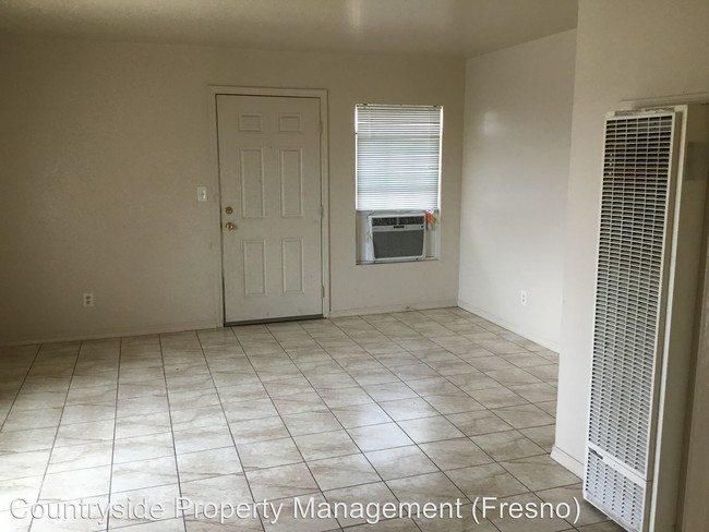 Foto del edificio - 3344-3350 E Clinton Ave