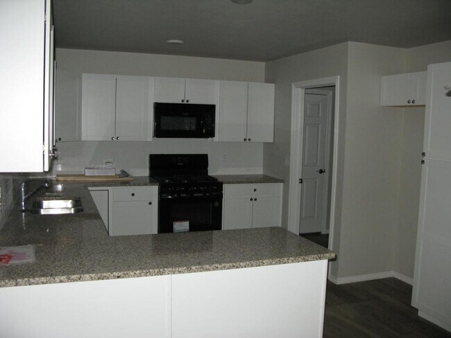 Foto del edificio - 11733 Surrey Hills Blvd