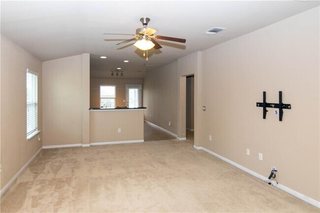 Building Photo - 114 Leon River Loop