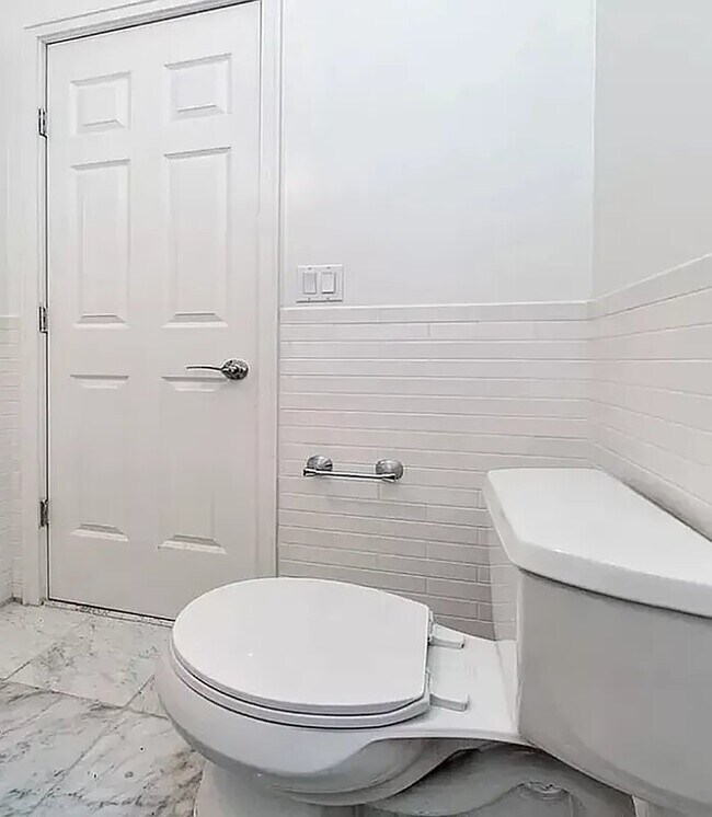 Foto del edificio - 610 East 9th Street