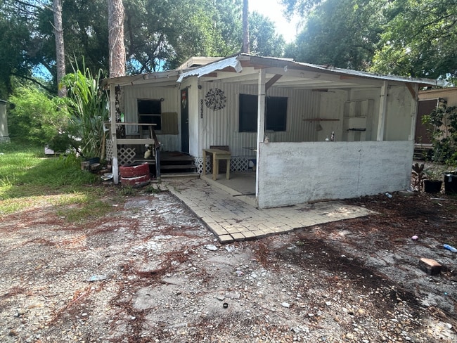 Building Photo - 3330 Pine Needle Dr